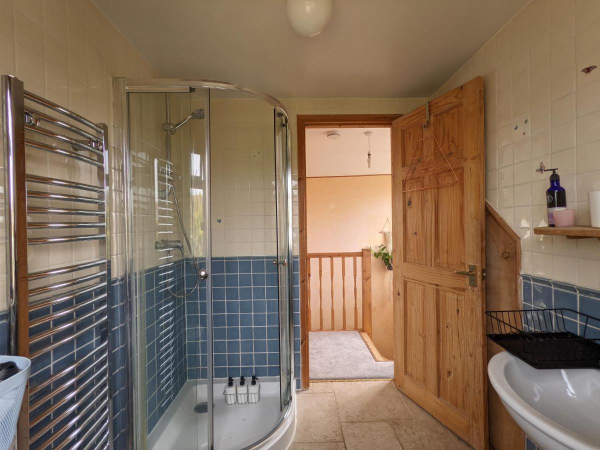 *Large Unique Retro Private Attic & Bathroom* Brighton Dış mekan fotoğraf